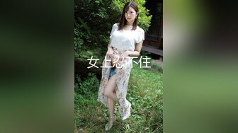 [MP4/ 297M] 爆乳人妻、挑战火热的4P，老公在旁边拍摄，撅起大屁股吃鸡，前仆后继 上下填满！