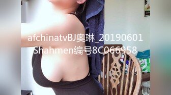 STP27622 外表甜美乖巧妹子！情趣装翘起双腿摸穴！张开小嘴吸吮深喉