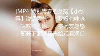 吃完再吐这女的是真的重口