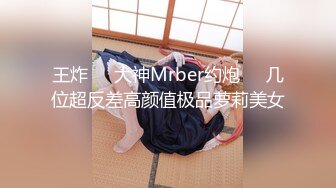 【新片速遞】 漂亮大奶美女 啊啊啊 好多水啊 假鸡吧插逼骚水狂喷 骚话不停 [126MB/MP4/02:10]