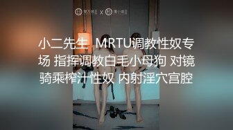 极品尤物美少女！卫生间激情操逼！性感美腿吊带丝袜，按着脑袋大屌插嘴，抬腿站立后入