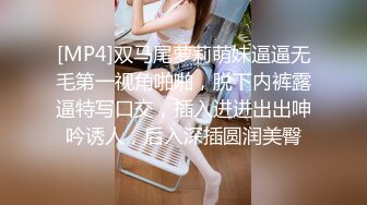 【Stripchat】野性腋毛阴毛不刮女主播「Huangbaob」掰开逼用按摩棒自慰【自压水印】