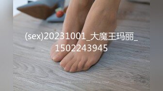 黑絲小母狗騷的不要不要的