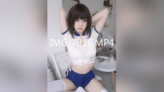 [MP4/ 893M] 巨乳轻熟女 嫌弃我你的逼水我都吃了 啊啊我奶子晃的疼 终于射了